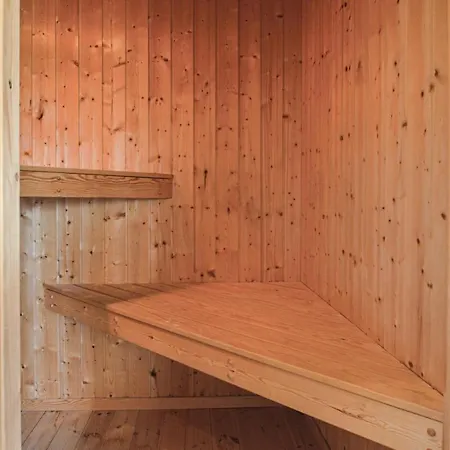 別荘 Awesome Home In Blavand With Sauna